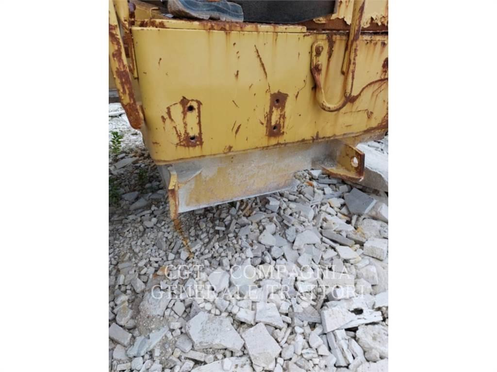 CAT 988 Naudoti ratiniai krautuvai