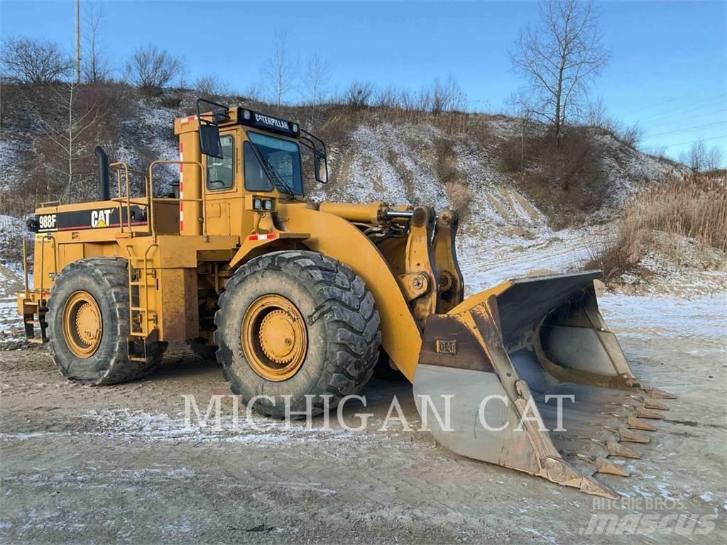 CAT 988F Naudoti ratiniai krautuvai