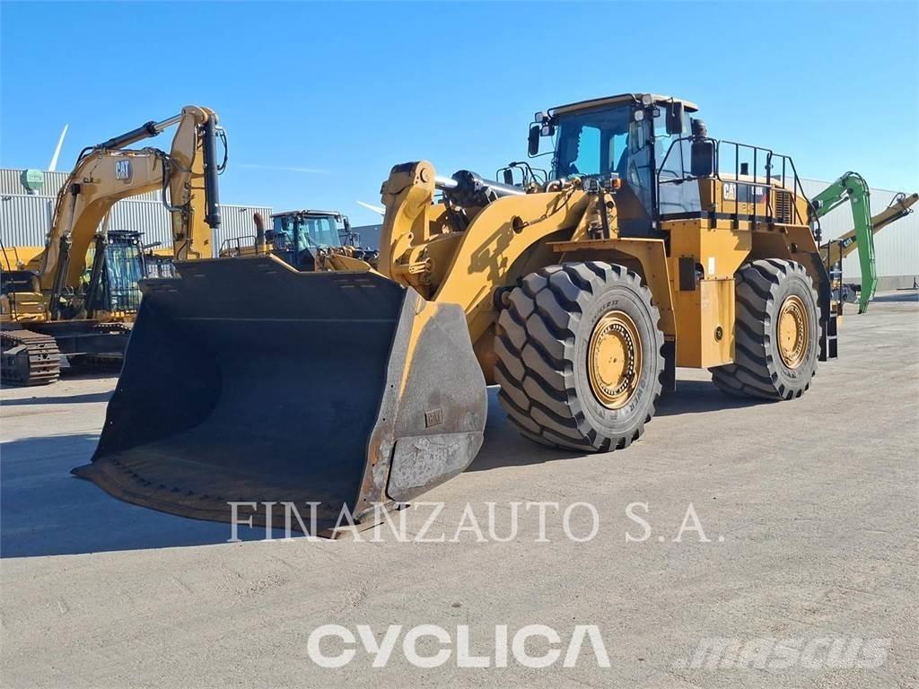 CAT 988K Naudoti ratiniai krautuvai