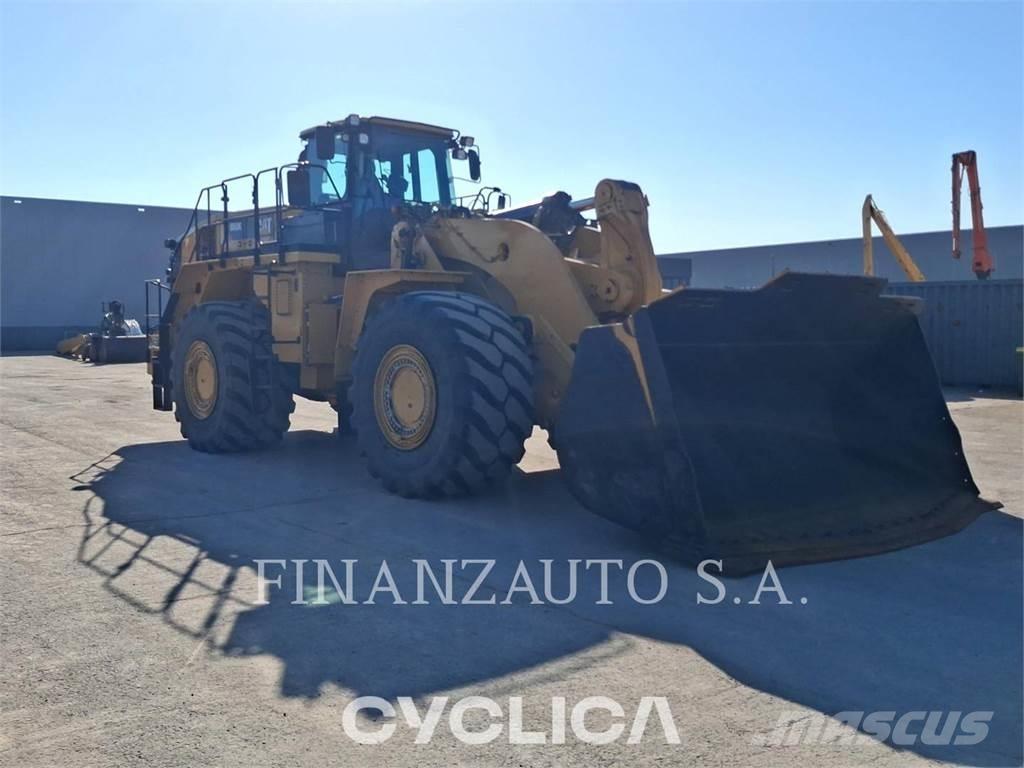 CAT 988K Naudoti ratiniai krautuvai