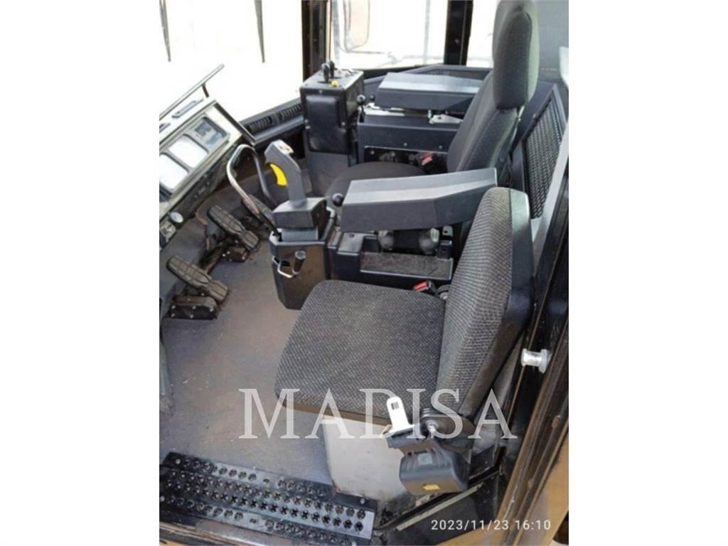 CAT 992 K Naudoti ratiniai krautuvai