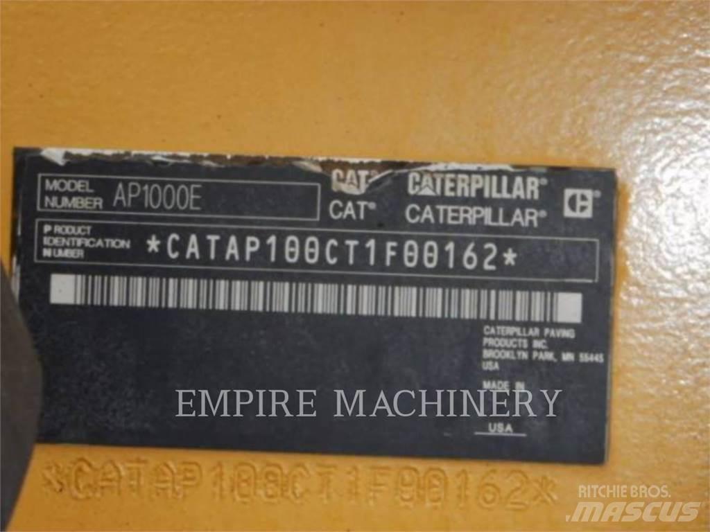 CAT AP1000E Asfalto klotuvai