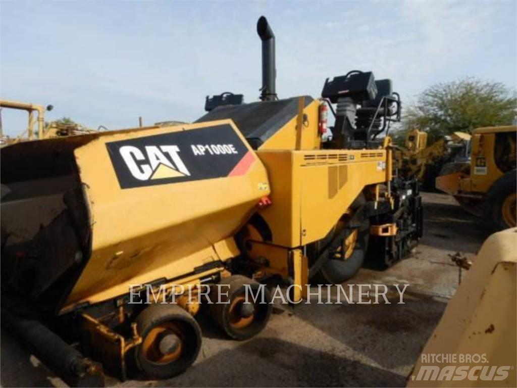 CAT AP1000E Asfalto klotuvai