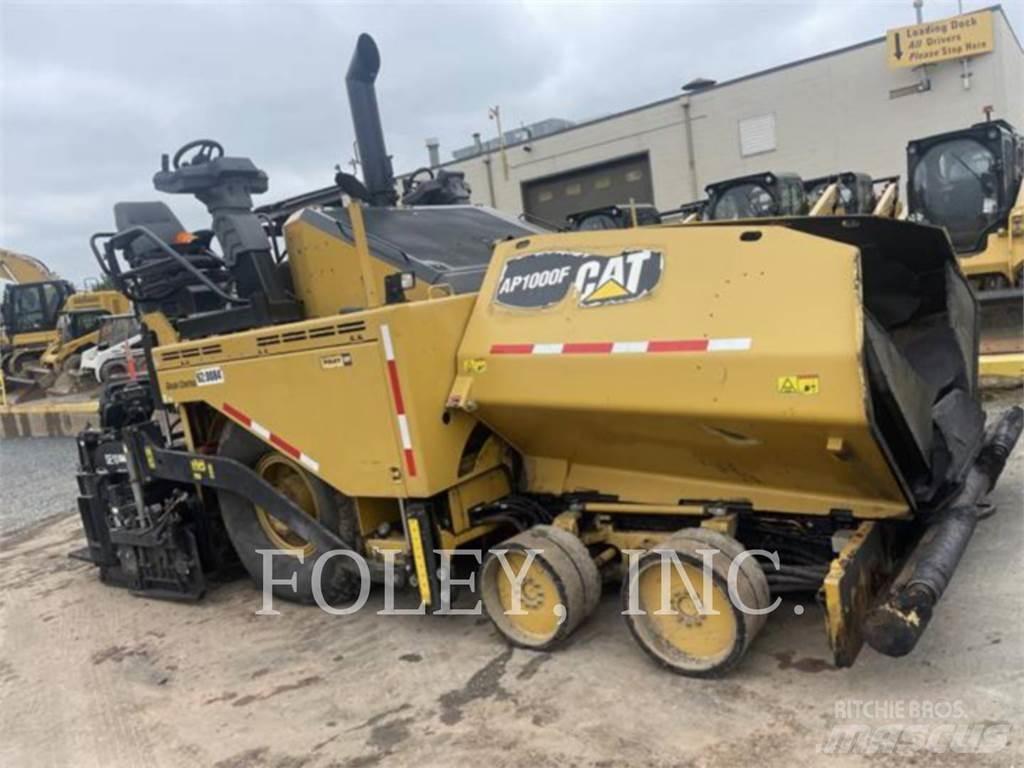 CAT AP1000F Asfalto klotuvai