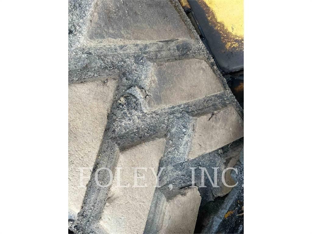 CAT AP1055B Asfalto klotuvai