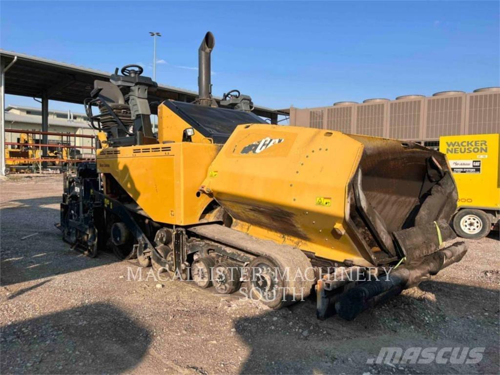 CAT AP1055F Asfalto klotuvai