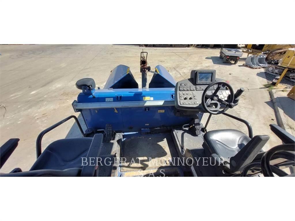 CAT AP355F Asfalto klotuvai