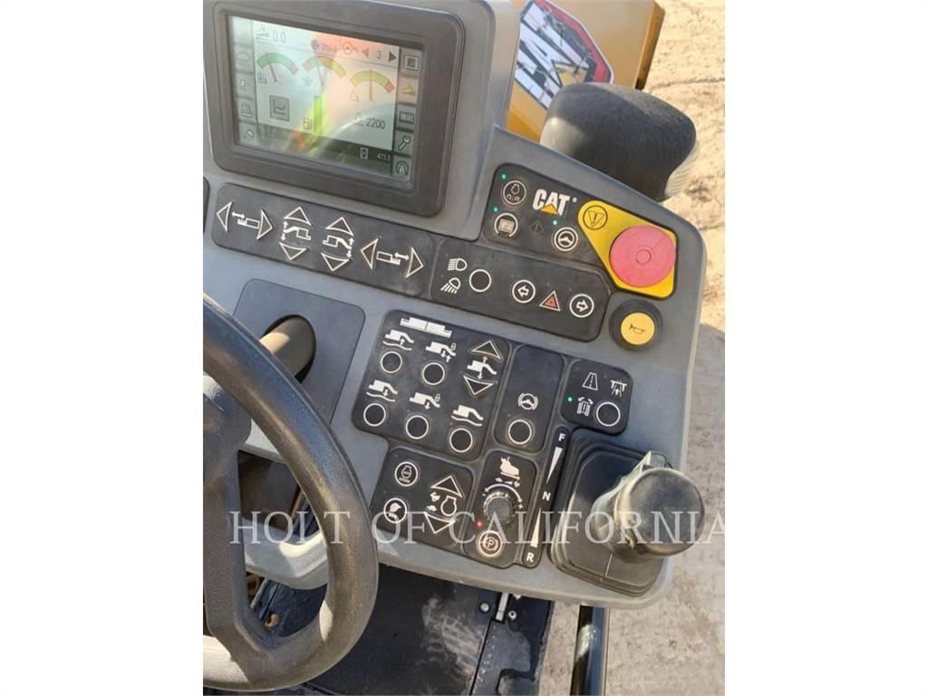 CAT AP355F Asfalto klotuvai