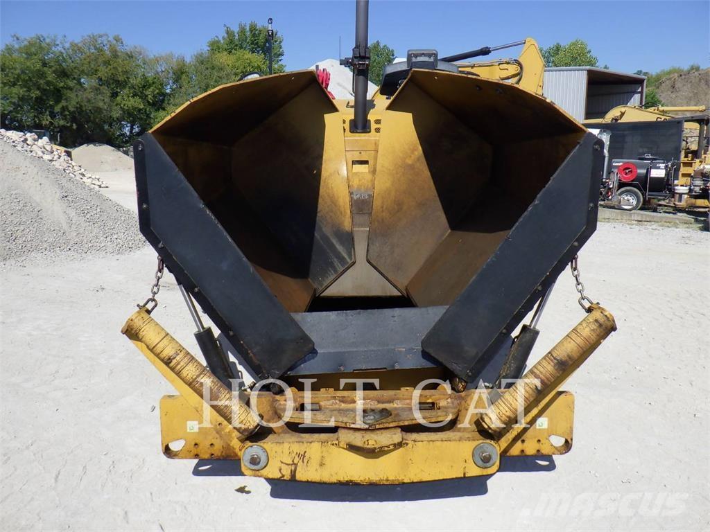 CAT AP355F Asfalto klotuvai