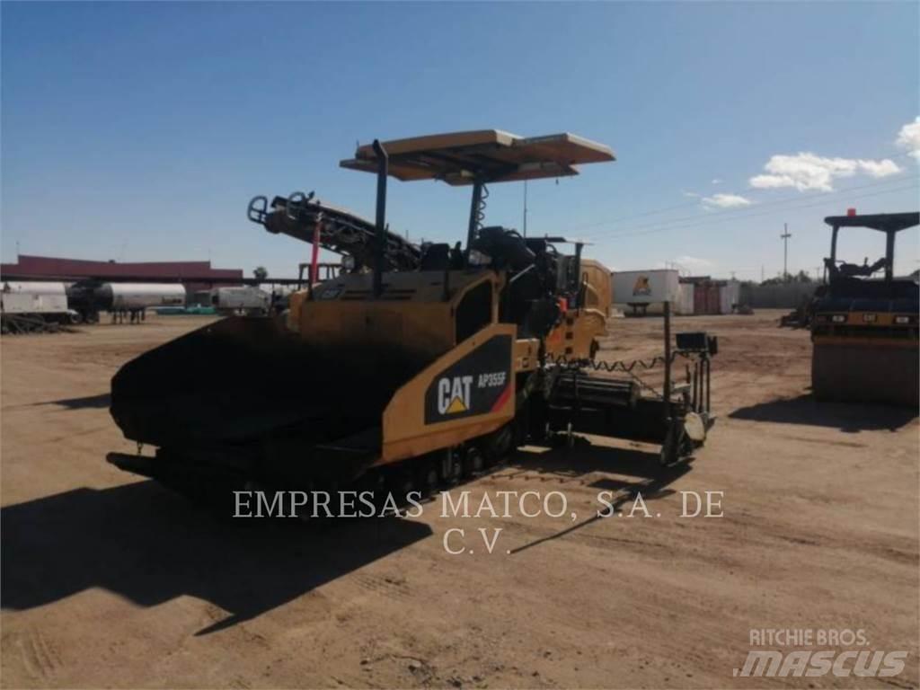CAT AP355FLRC Asfalto klotuvai