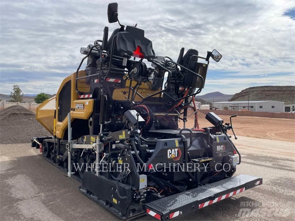 CAT AP555 Asfalto klotuvai