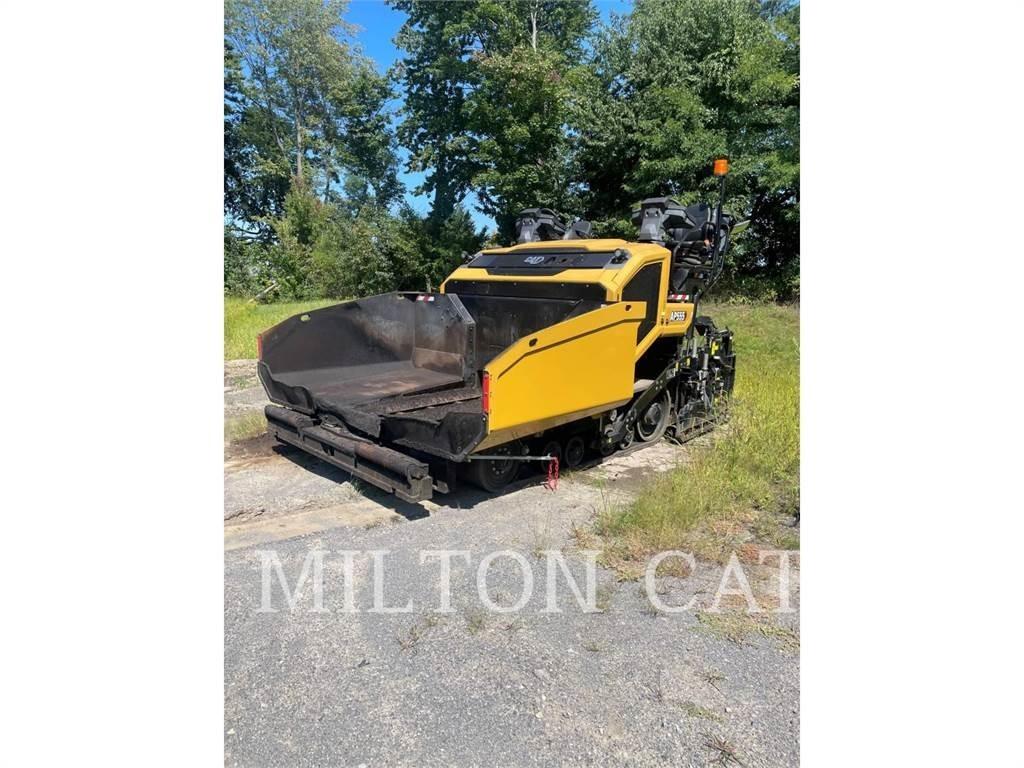 CAT AP555 Asfalto klotuvai