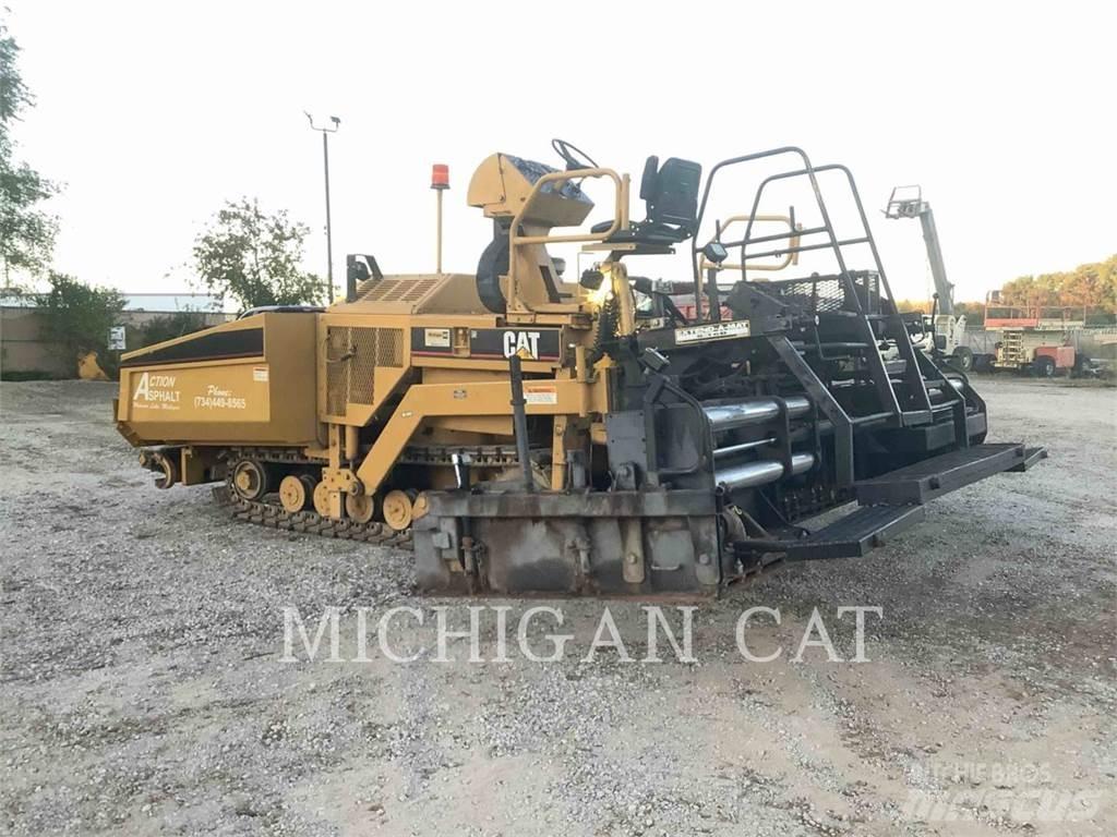 CAT AP650B Asfalto klotuvai
