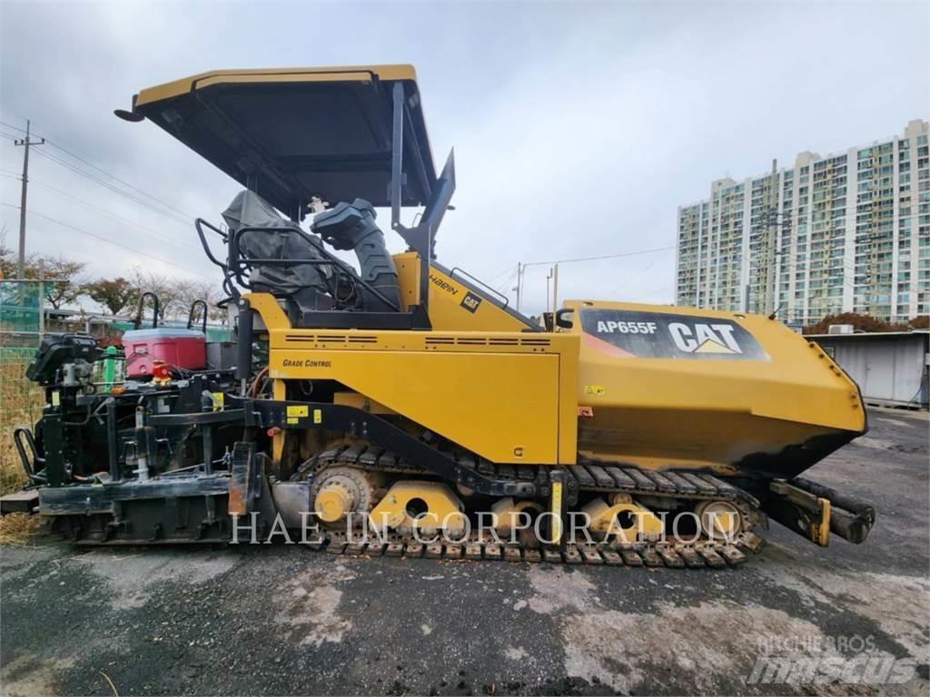 CAT AP655F Asfalto klotuvai