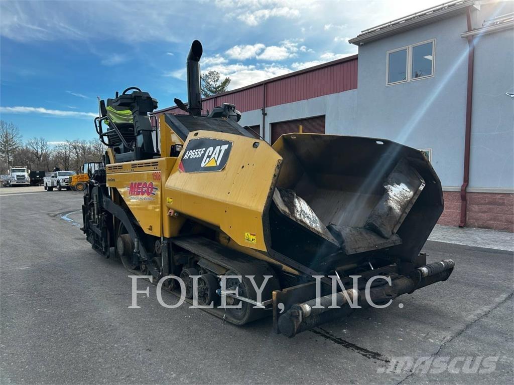 CAT AP655F Asfalto klotuvai