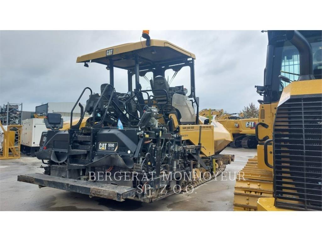 CAT AP655F Asfalto klotuvai