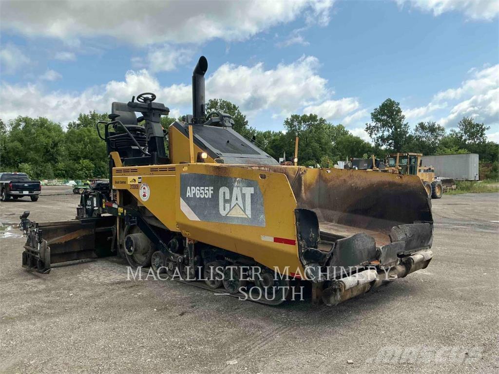 CAT AP655F Asfalto klotuvai