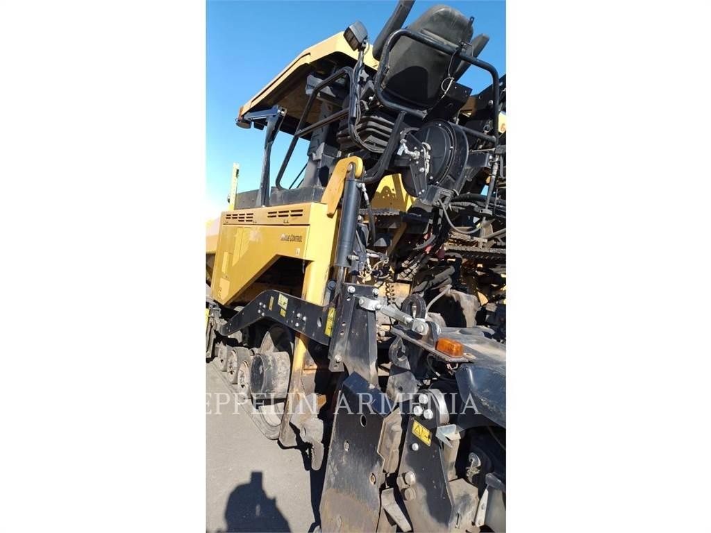 CAT AP655FLRC Asfalto klotuvai
