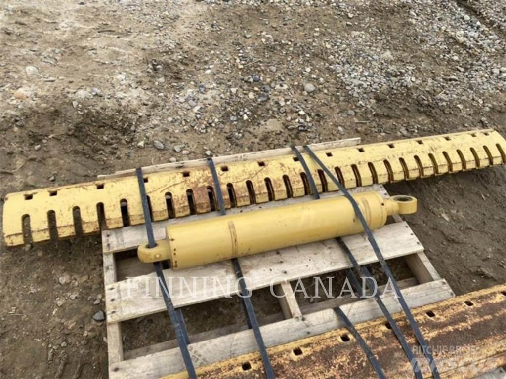 CAT ATTACHMENTS 14M Sniego pūstuvai