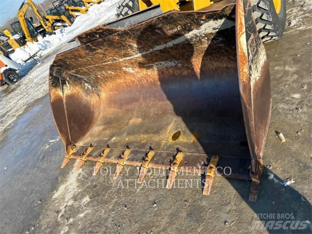 CAT BK18F25GP Naudoti ratiniai krautuvai