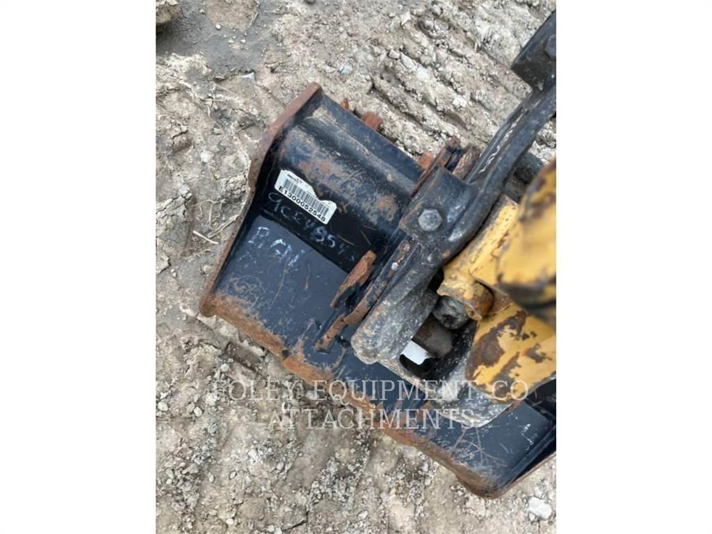 CAT BK301P20 Vikšriniai ekskavatoriai