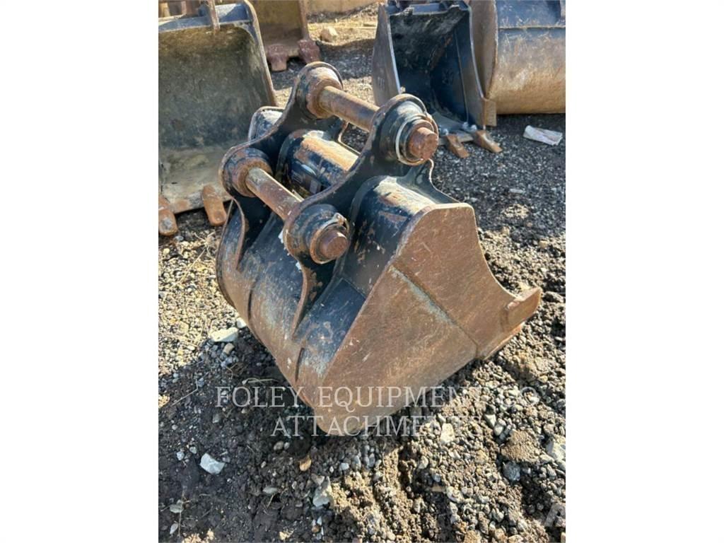 CAT BK302P18 Vikšriniai ekskavatoriai