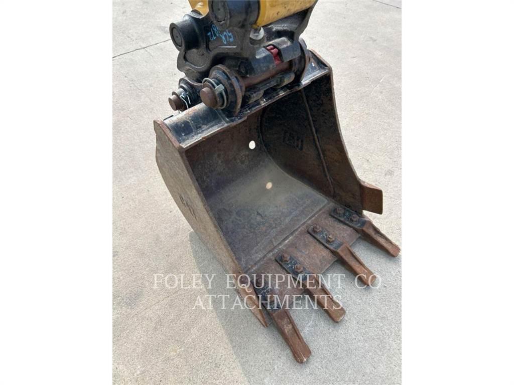 CAT BK302P20 Vikšriniai ekskavatoriai
