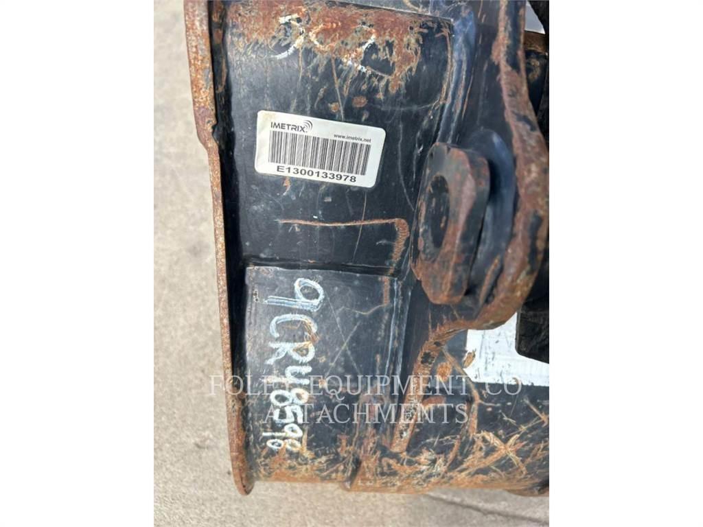 CAT BK302P20 Vikšriniai ekskavatoriai
