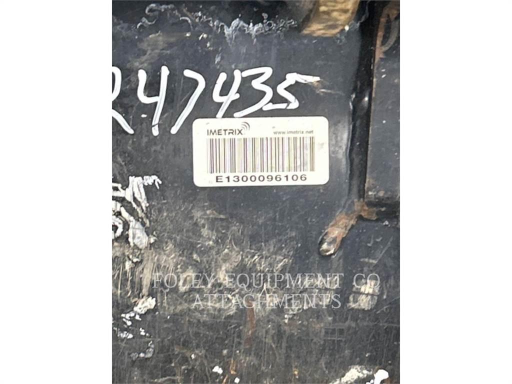 CAT BK303P16 Vikšriniai ekskavatoriai