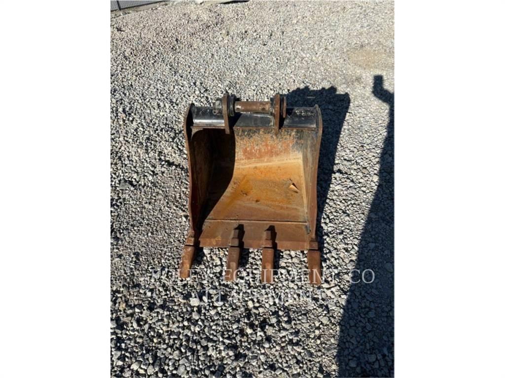 CAT BK303P24 Vikšriniai ekskavatoriai