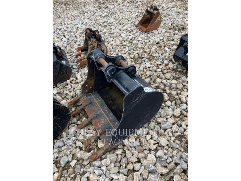 CAT BK303P32 Vikšriniai ekskavatoriai