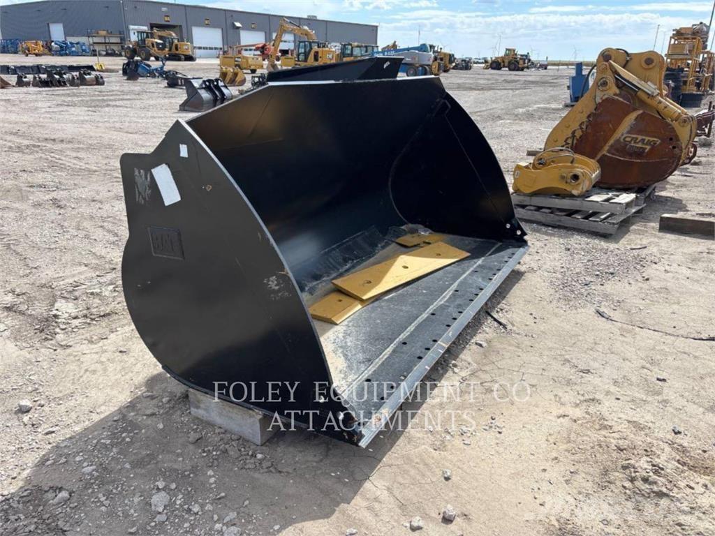 CAT BK38V38GP Naudoti ratiniai krautuvai