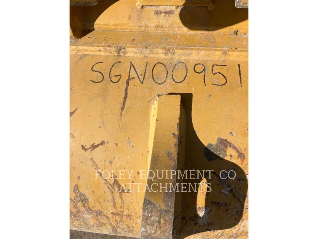 CAT BKHEXPDB42 Vikšriniai ekskavatoriai