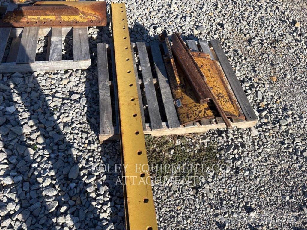 CAT BXMGHL Greideriai