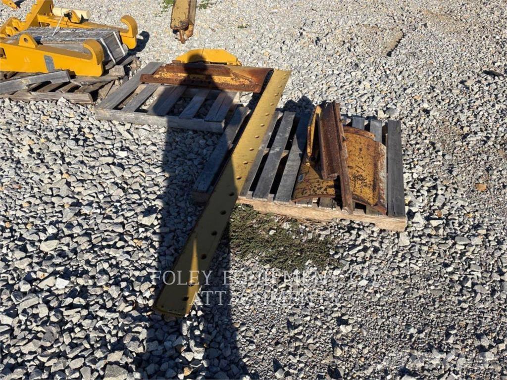 CAT BXMGHL Greideriai