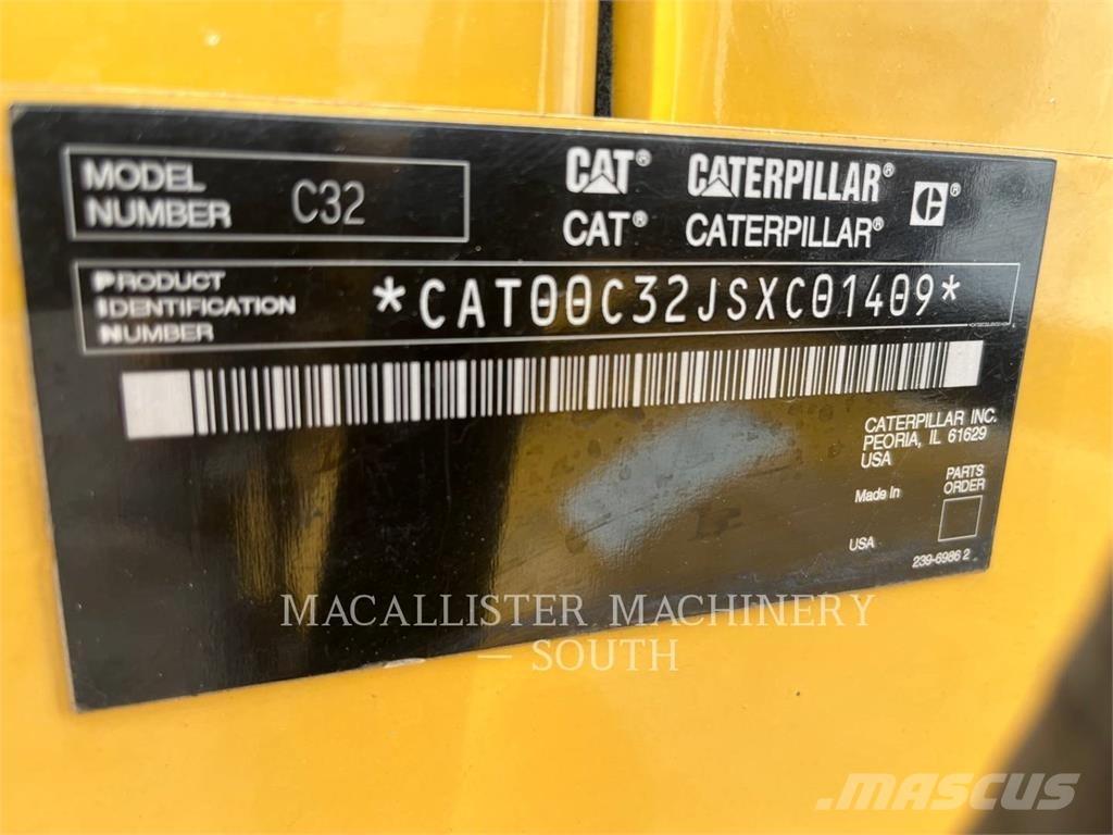 CAT C32 Dyzeliniai generatoriai