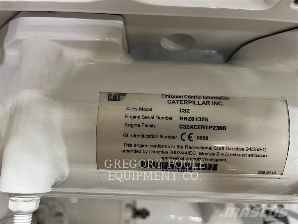 CAT C32 Laivų pagalbiniai varikliai