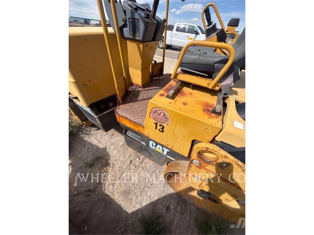 CAT CB-334E Kombinuoti volai