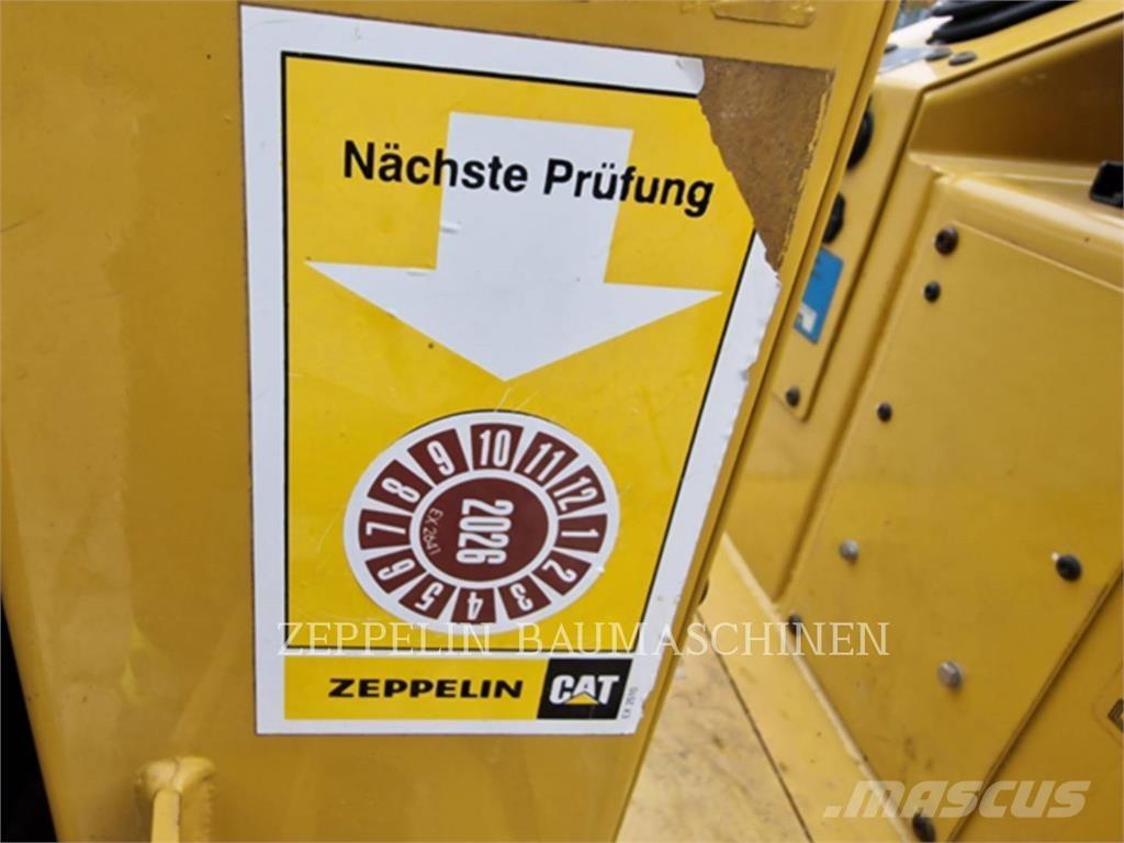 CAT CB1.7 Gruntiniai volai