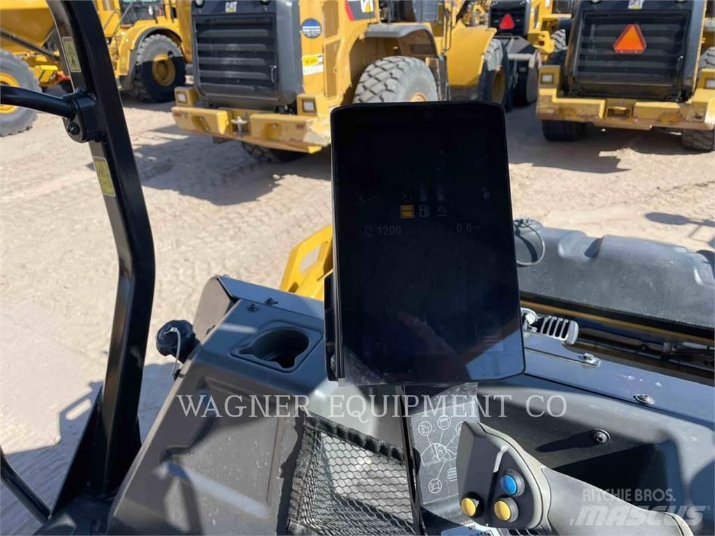 CAT CB10 Gruntiniai volai