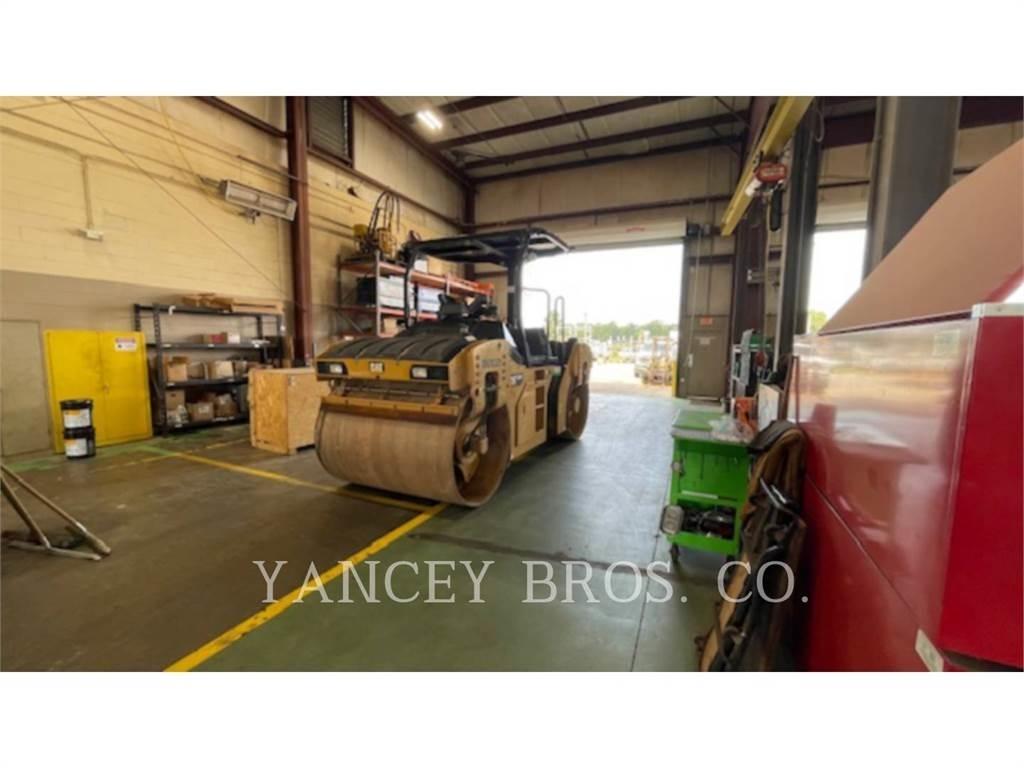 CAT CB10 Gruntiniai volai