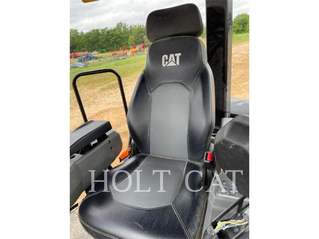 CAT CB10 Vieno būgno volai