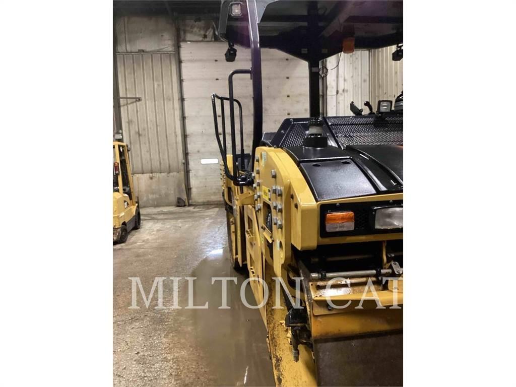CAT CB13 Gruntiniai volai