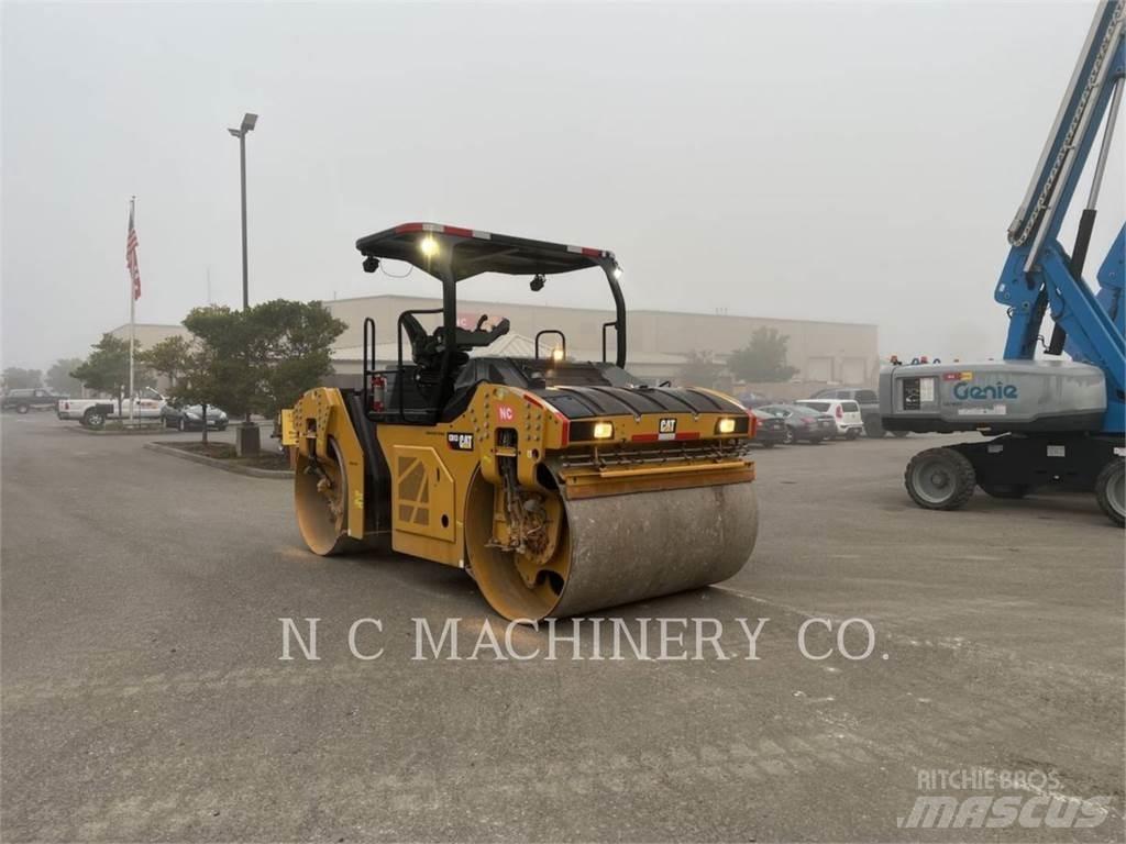 CAT CB13 Asfalto klotuvai