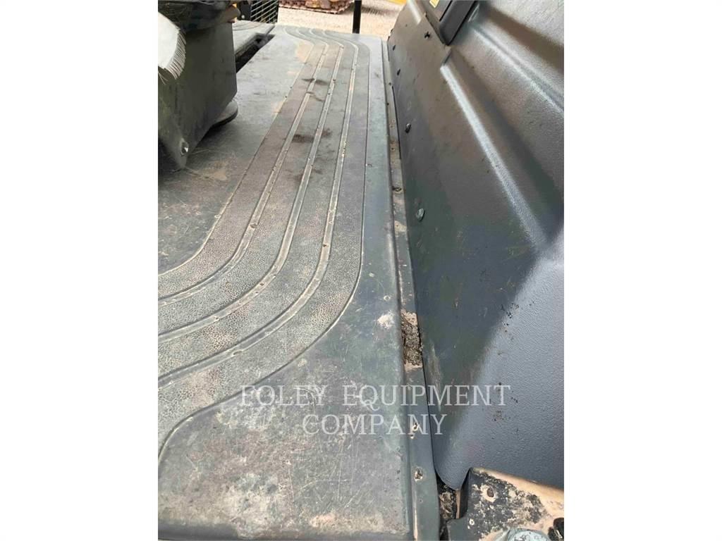 CAT CB15 Gruntiniai volai