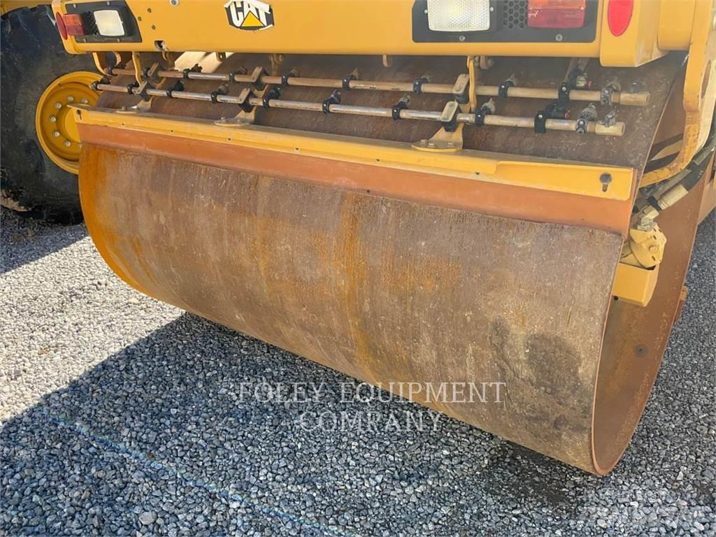 CAT CB15-01 Gruntiniai volai
