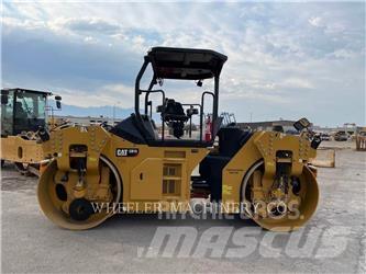 CAT CB15 CW VV Porinių būgnų volai