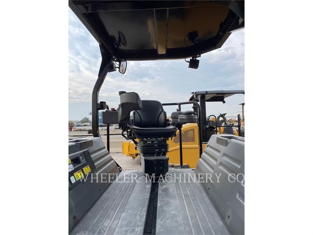 CAT CB15 CW VV Porinių būgnų volai