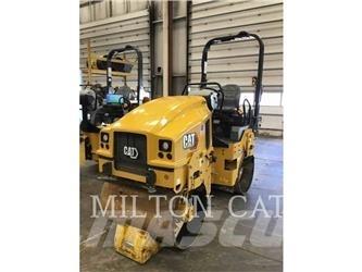 CAT CB2.5 Gruntiniai volai