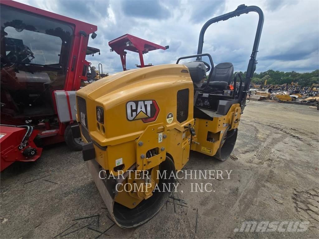 CAT CB2.5 Gruntiniai volai